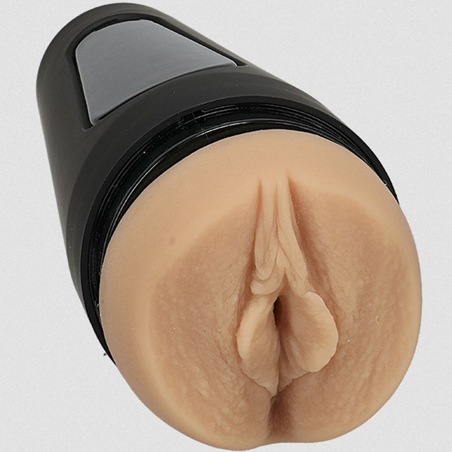 Main Squeeze - Leana Lovings Flesh Vagina Stroker