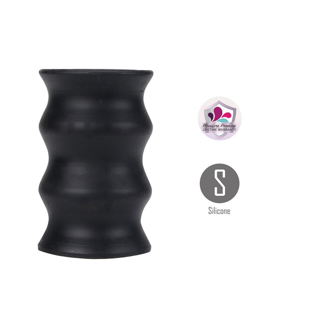 Maia ELI Black 10 cm Stroker Sleeve