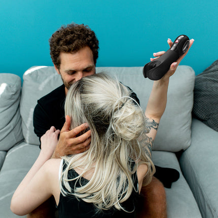 Fun Factory MANTA Black Unisex Vibrator