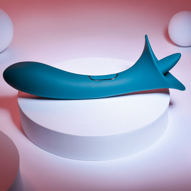 Playboy Pleasure TRUE INDULGENCE Flicking Vibrator Side Top View