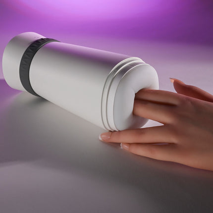 Playboy Pleasure TWIST & STROKE Heating Stroker