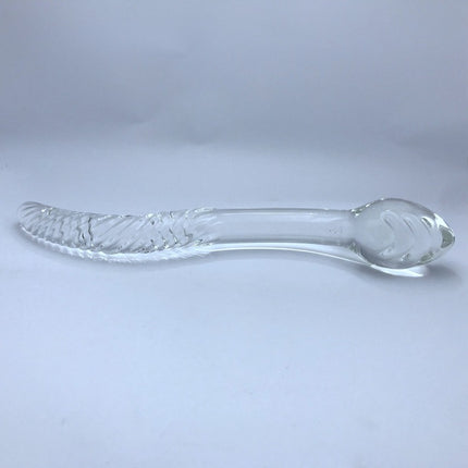 Realistic Classic Glass Dildo 9 Inch Laying Flat