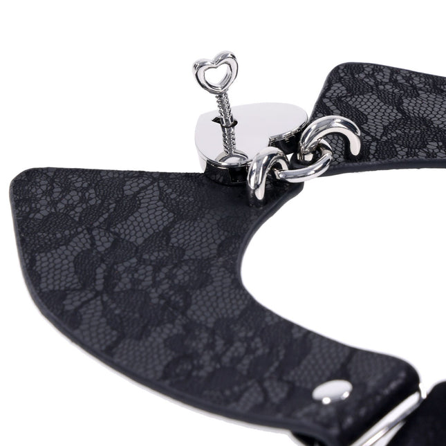 Sex & Mischief Heartbound Lace Day Collar - Black